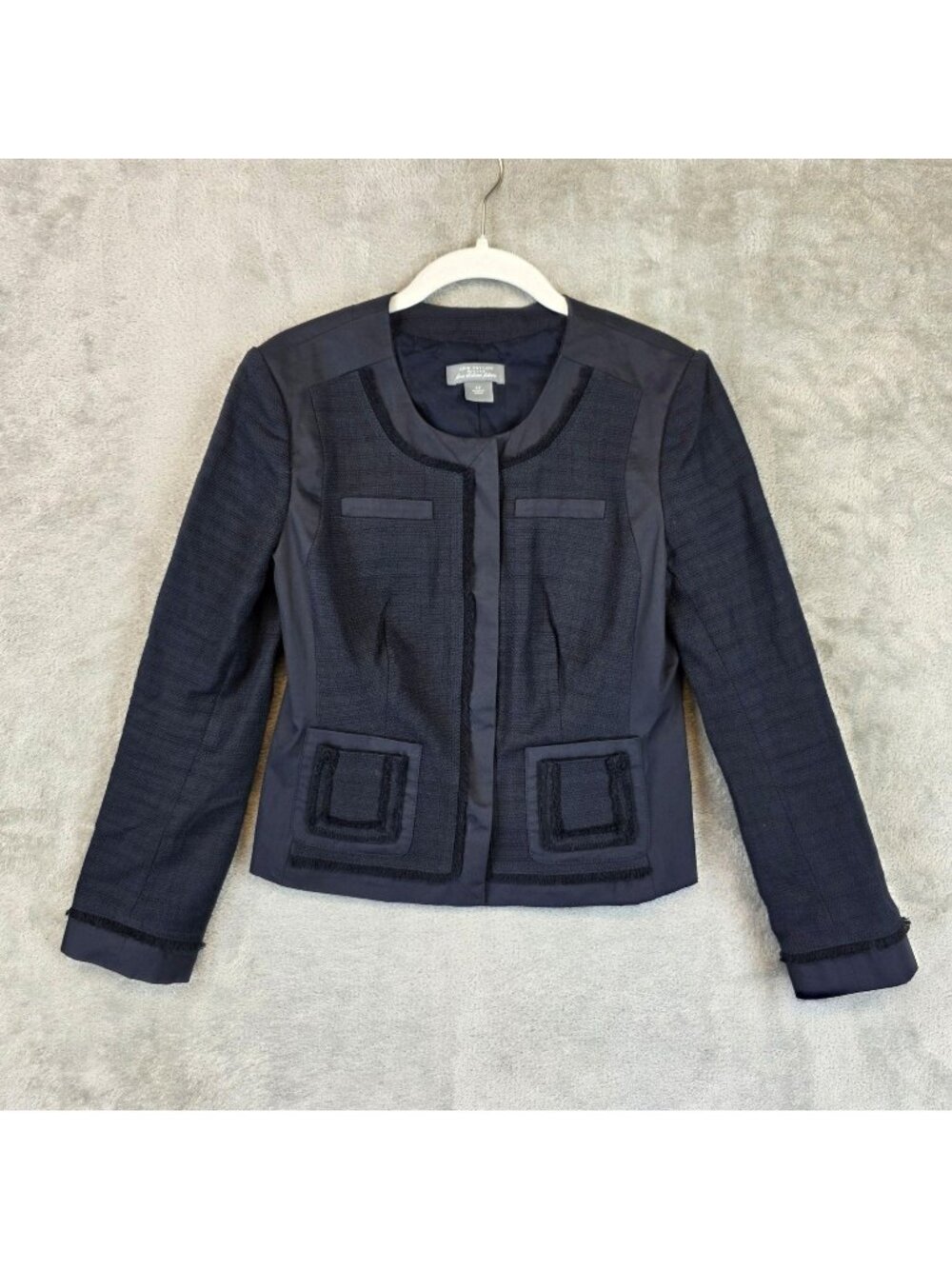 Ann Taylor Blazer Womens 4P Navy Blue Tweed Trim Collarless Snap Front Jacket